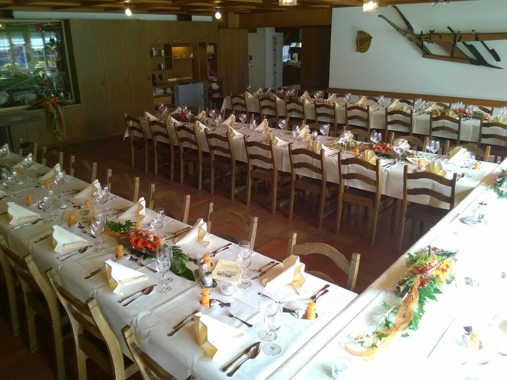 Gasthaus Zum Ochsen Neuhaus Kültér fotó