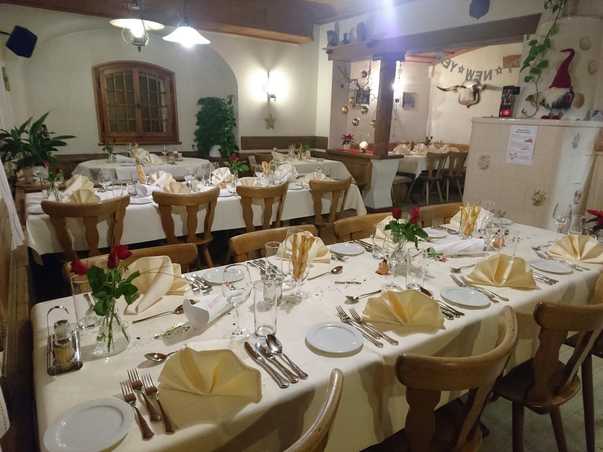 Gasthaus Zum Ochsen Neuhaus Kültér fotó