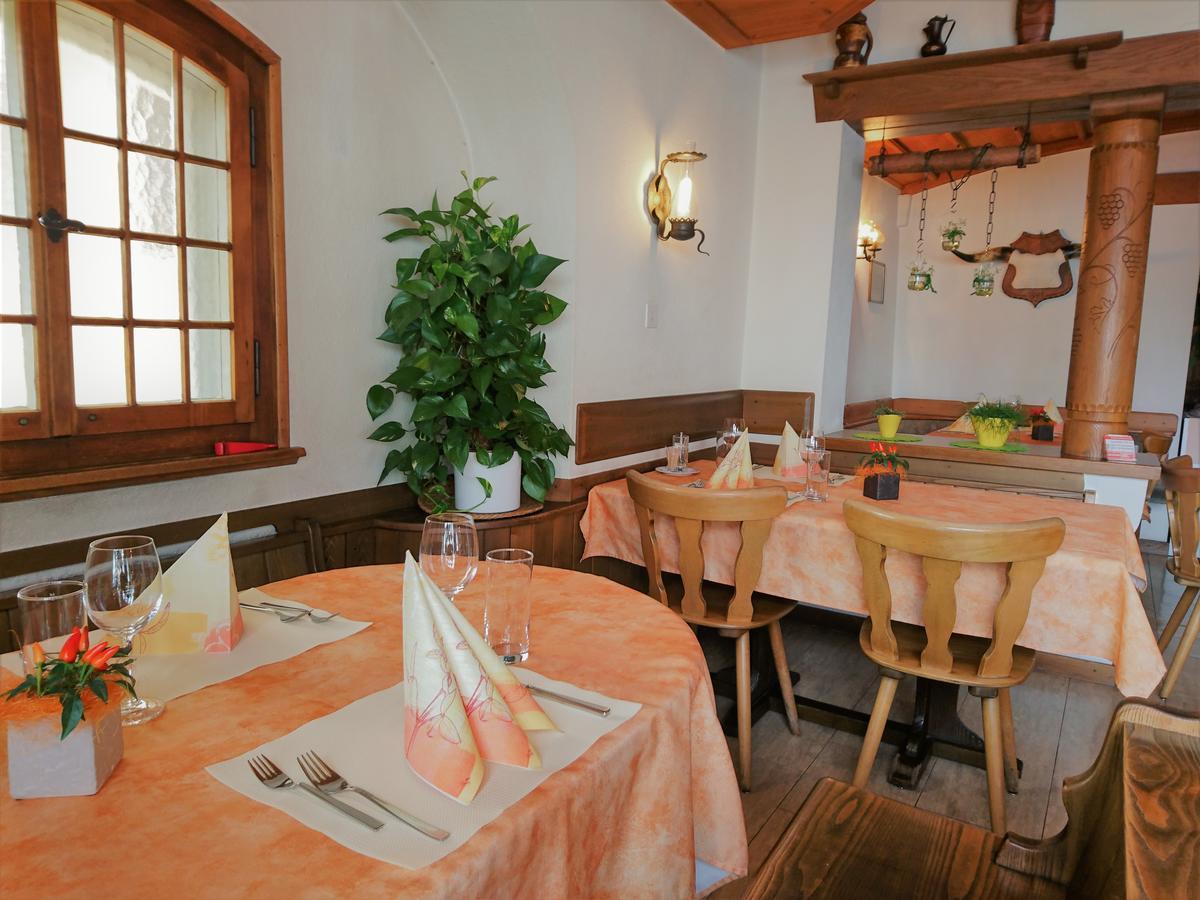 Gasthaus Zum Ochsen Neuhaus Kültér fotó