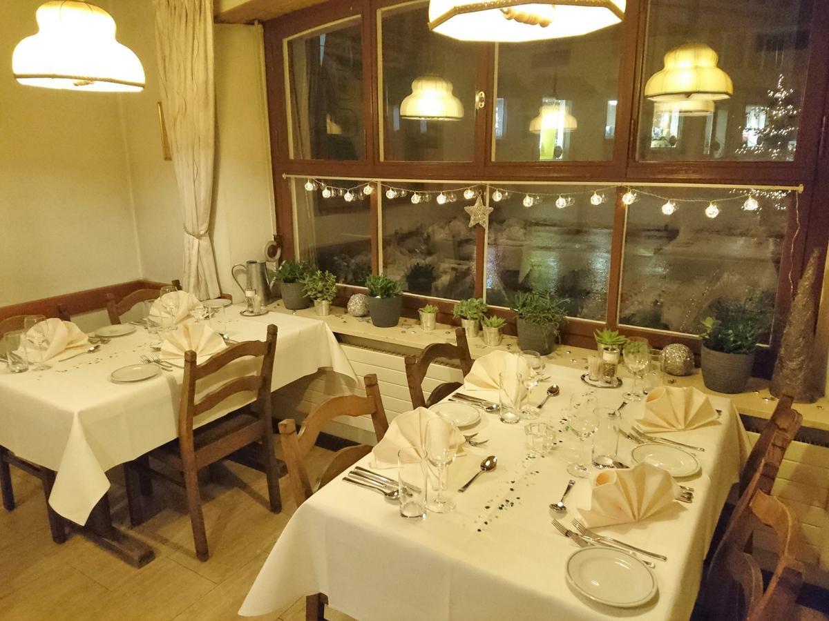 Gasthaus Zum Ochsen Neuhaus Kültér fotó