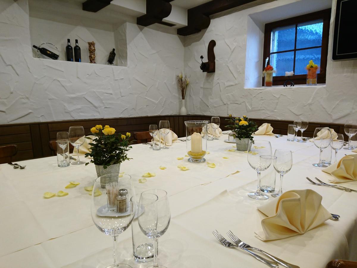 Gasthaus Zum Ochsen Neuhaus Kültér fotó